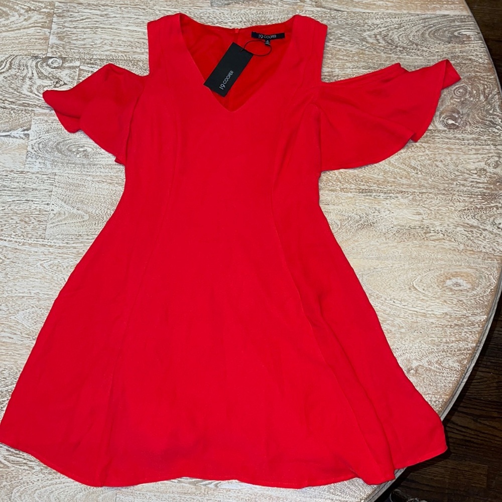 NWT 19 Cooper Red  Cold Shoulder Dress